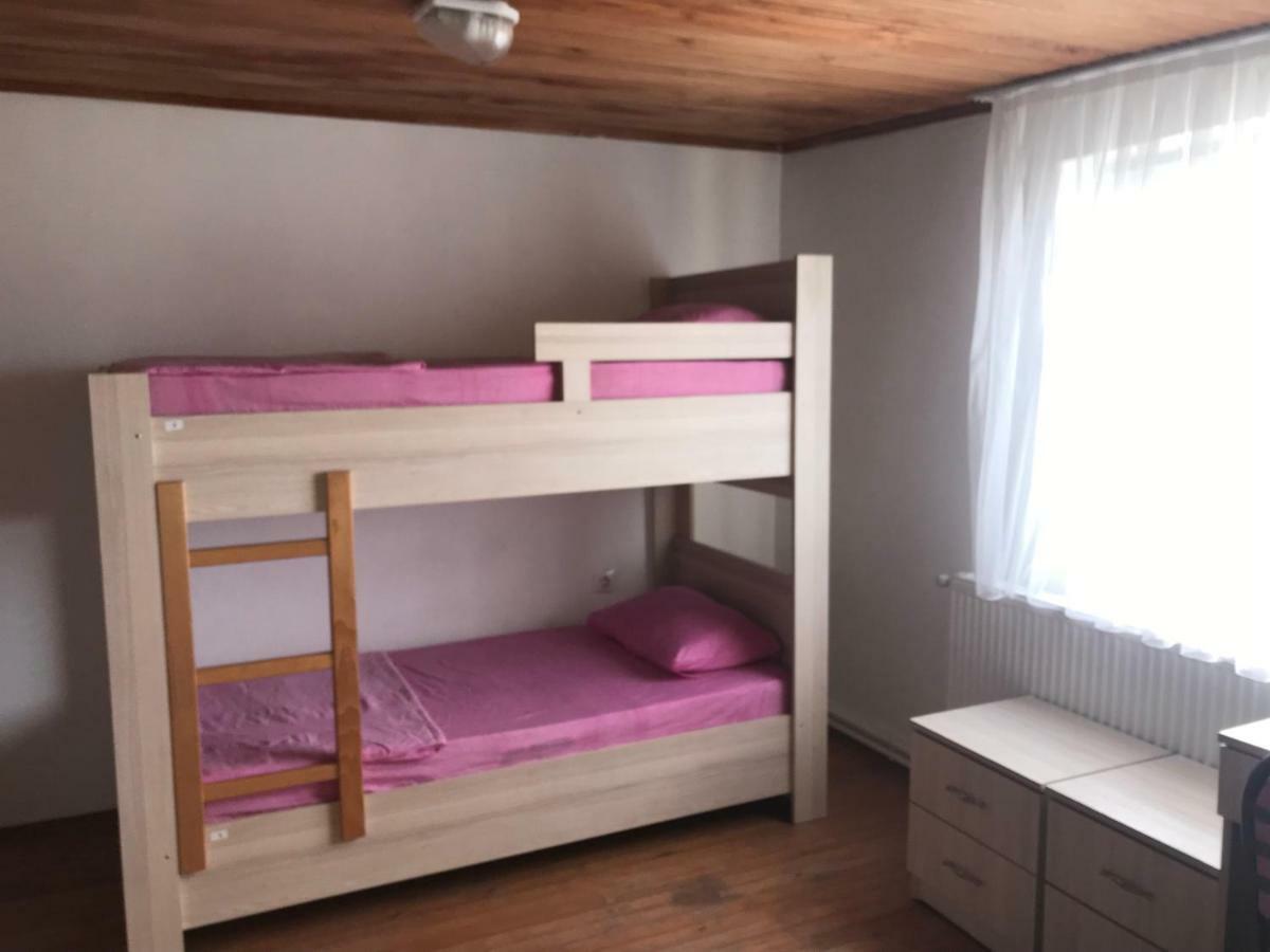 Yesil Apart Pansiyon Bostancili Esterno foto