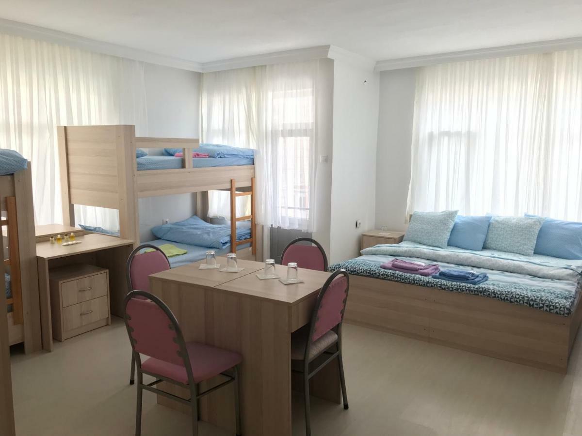 Yesil Apart Pansiyon Bostancili Esterno foto